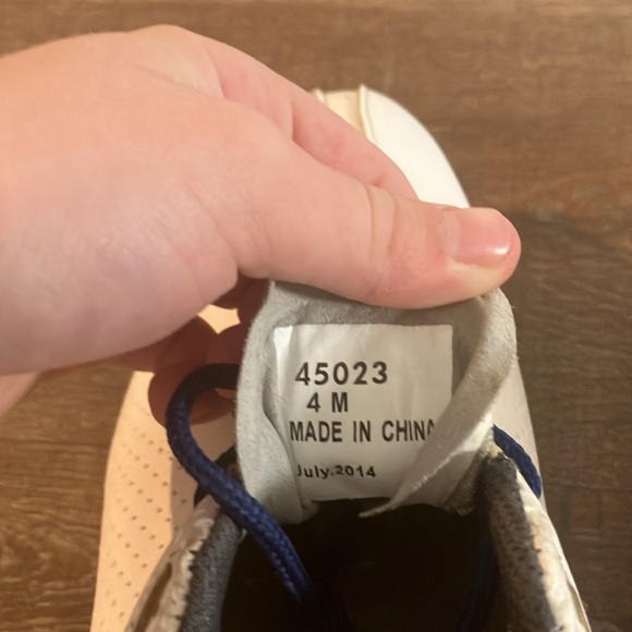 Boys Foot Joy Golf Shoes - Picture 4 of 6